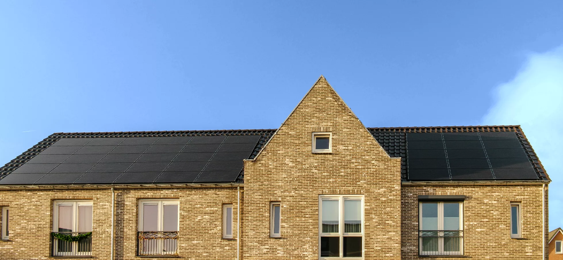 SOLAR PANELS IMAGE